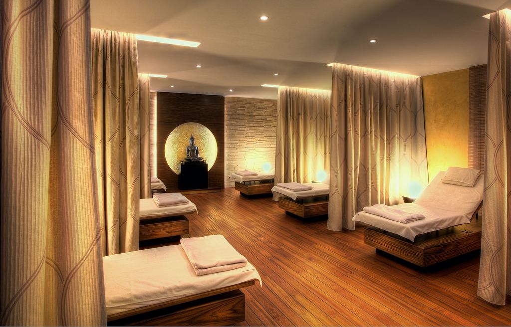 The Distinction Between Deep Tissue and Sports Massage The Distinction Between Deep Tissue and Sports Massage